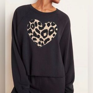 Sundry Leopard Heart slight Crop Black Crew Neck Sweatshirt Womens Size S